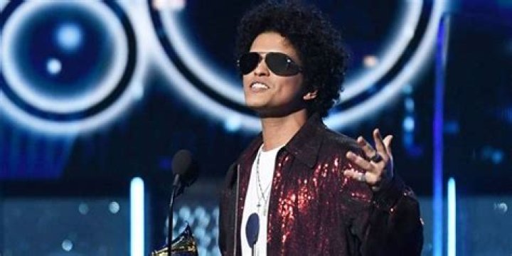Debunking The "Bruno Mars Died" Hoax