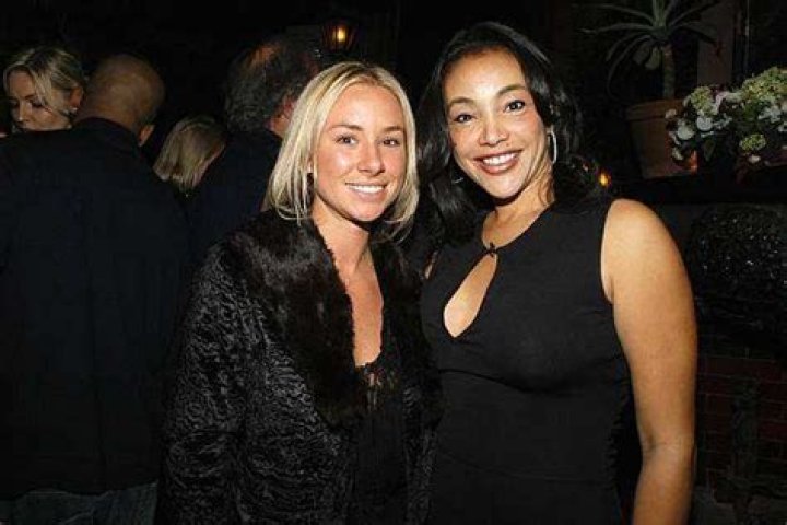 Discover The Rise Of Emily Threlkeld: Hollywood's Rising Star