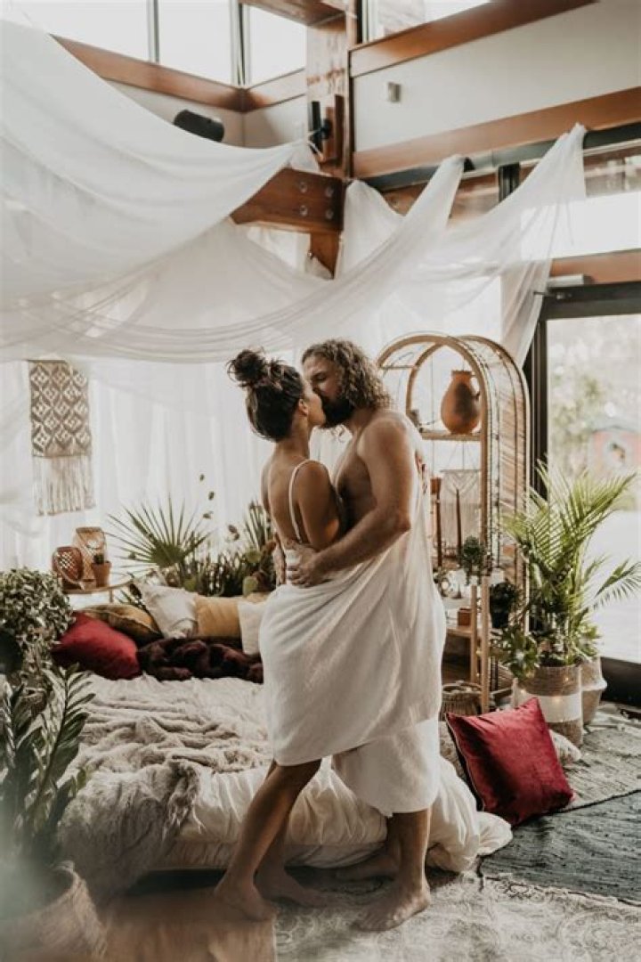 Photos That Reveal Intimacy, Love, And Inspiration