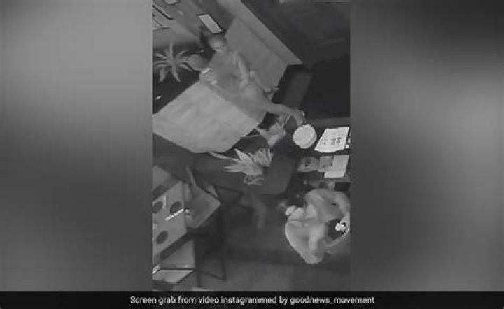 Unlocking The "Kid And His Mom CCTV Video Reddit" Mystery